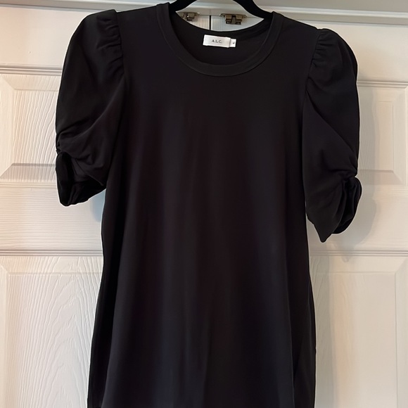 A.L.C. Kati Cotton Tee in Black. Size M - Picture 4 of 6